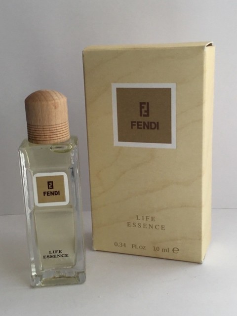 fendi life essence cologne