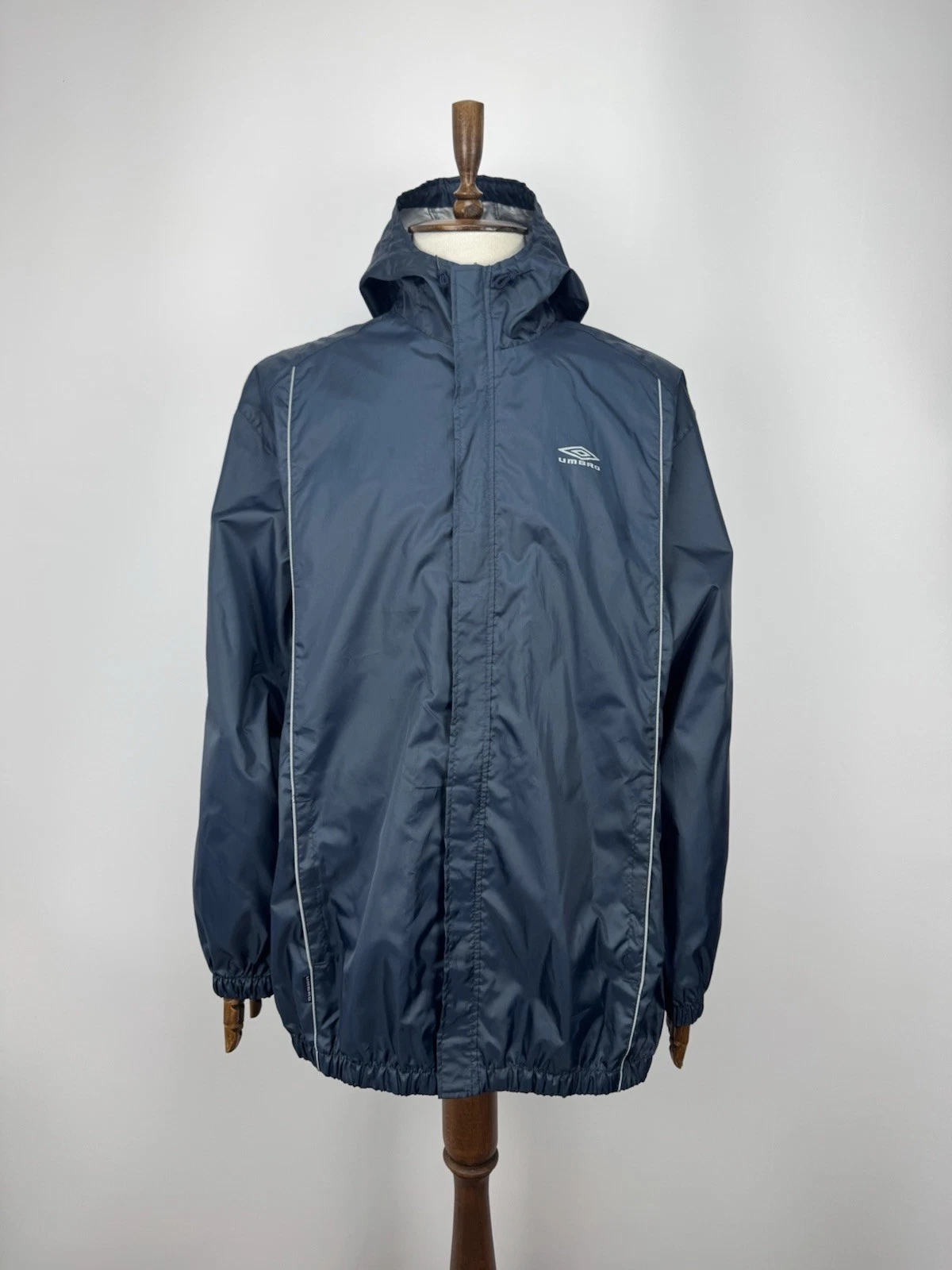 Vintage Umbro Rain Jacket Navy Windbreaker Men XXL Lightweight Waterproof