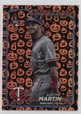 2024 Topps Update Rookie Debut Jack-O'-Lantern Foil Austin Martin #US114 1oa8