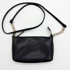 Borsa a mano KIKO due catene a tracolla in pelle saffiano nera - piccola