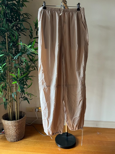 Cotton On Women's Lightweight Beige Parachute Pants Relaxed Wide-Leg