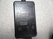 Sony HandyCam AC-L200D Charger AC Adapter Power Supply HDR-CX500E CX350E