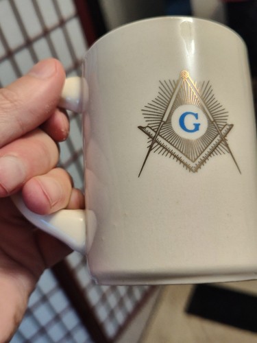 Freemason Masonic Gold Embossed 16 Oz Ceramic Coffee Drink Mug Antique Rare