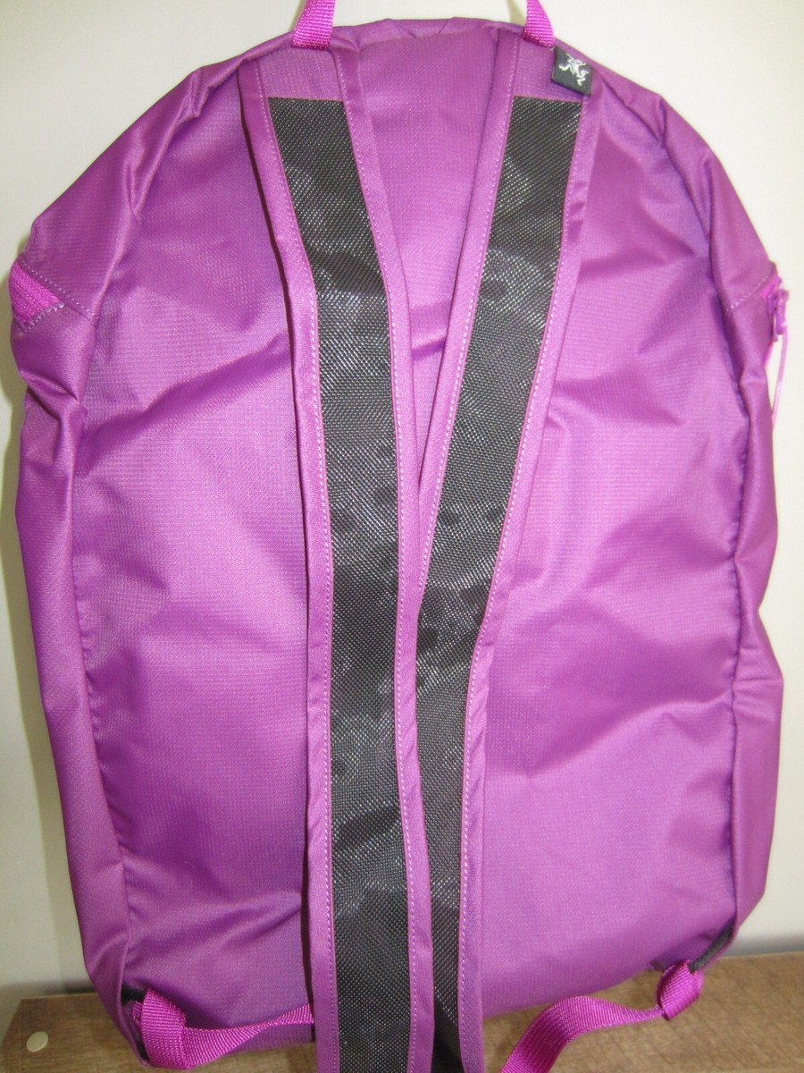 NWT Arc'teryx Arcteryx Heliad Groovie Purple 15L Backpack
