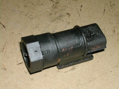 Rover 45 MG ZS 400 1995 on Speed transducer YBE100520
