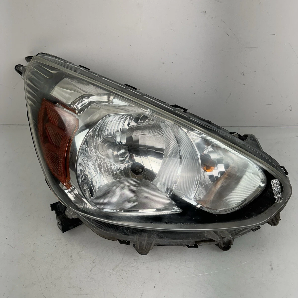 Mitsubishi Headlights for 2015 Mitsubishi Mirage for sale | eBay