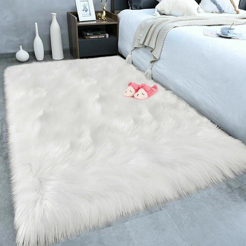 Living Room Large Area rug Faux Fur Sheepskin Bedroom 8X10 ft  rugs in White - Image 2 of 4