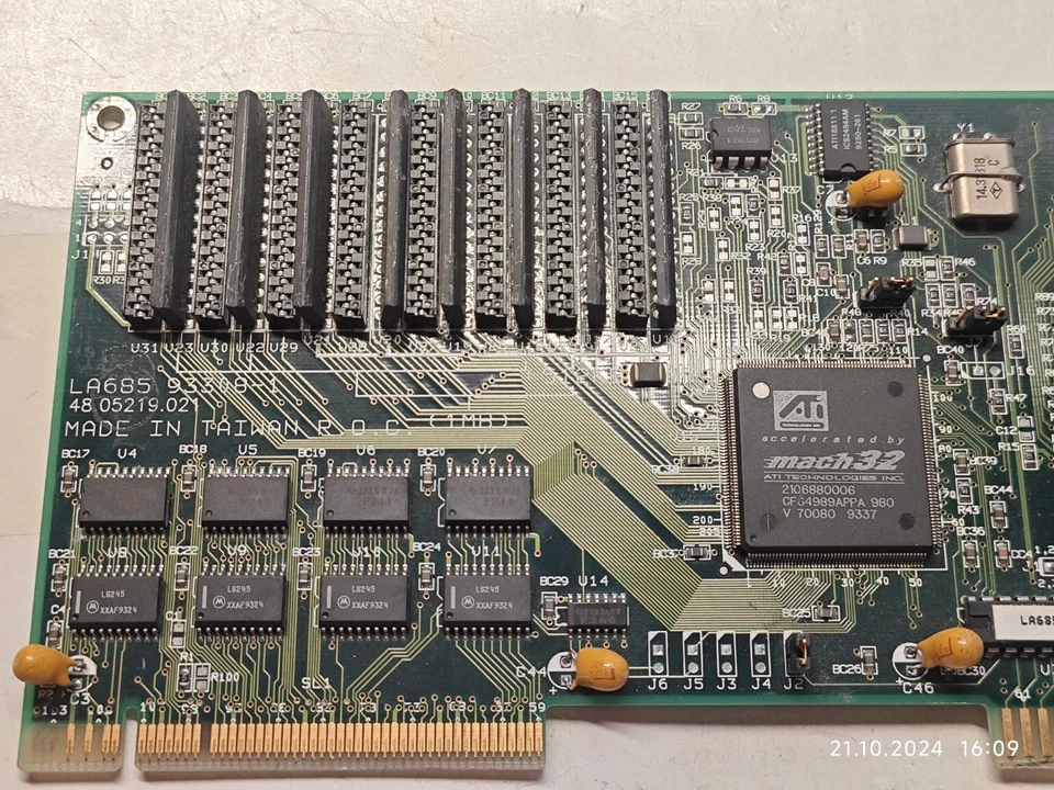1993 VESA VGA Card Acer LA685 93308-1 (ATI VLB Mach32) 1 MB 486 Retrogaming - Image 3 of 4