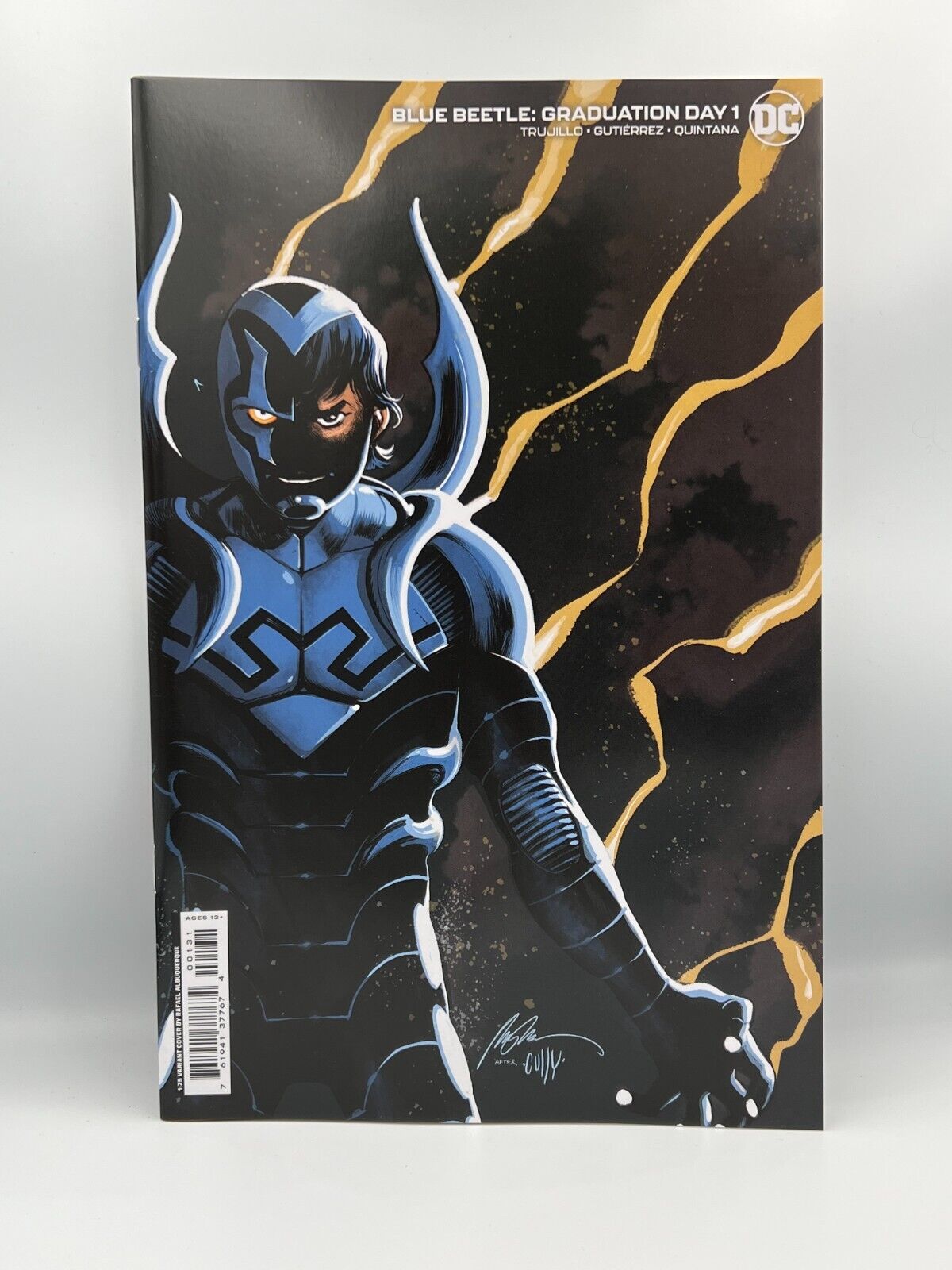 BLUE BEETLE: GRADUATION DAY