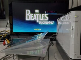 Nintendo Wii White Console Bundle RVL-001 w/ 1 Wii mote & 3 Games TESTED