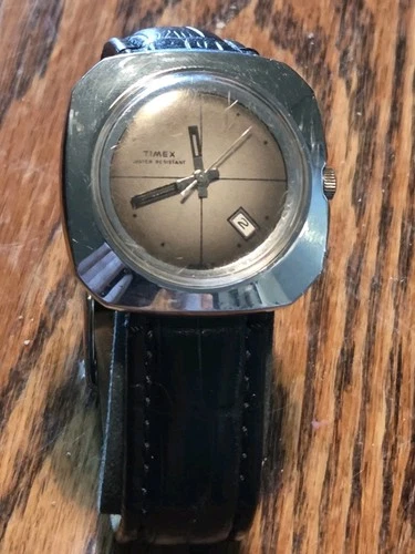 Vtg 1970s Timex Marlin Wind Up UFO Analog Black Leather Band Square Face Rare