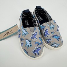 TOMS Boys Size 6 Alpargata Slip On Canvas Shoes Gray Glow in the Dark Sharks NEW