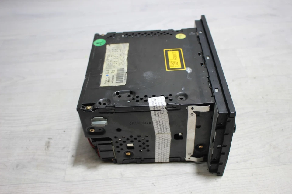 Autoradio Kassette SYMPHONY OHNE CODE!!! 8L0035195 / 5054728A3 Audi A3 8L Bj,01 - Bild 4 von 4