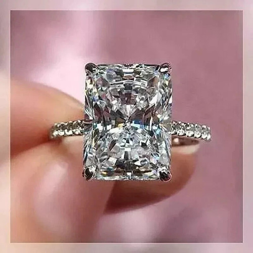 3.00 Ct Certified Radiant Cut White Diamond Solitaire Ring
