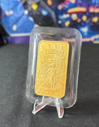 Liberty walker 1 oz silver bullion bar gold layerd sealed very nice