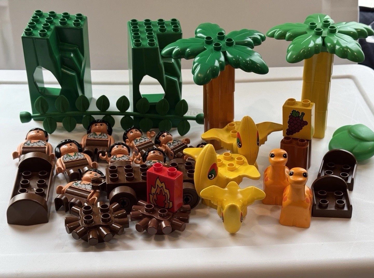 LEGO Duplo Prehistoric Dinosaur Cavemen Figures Adults Babies Vehicles Caves Set