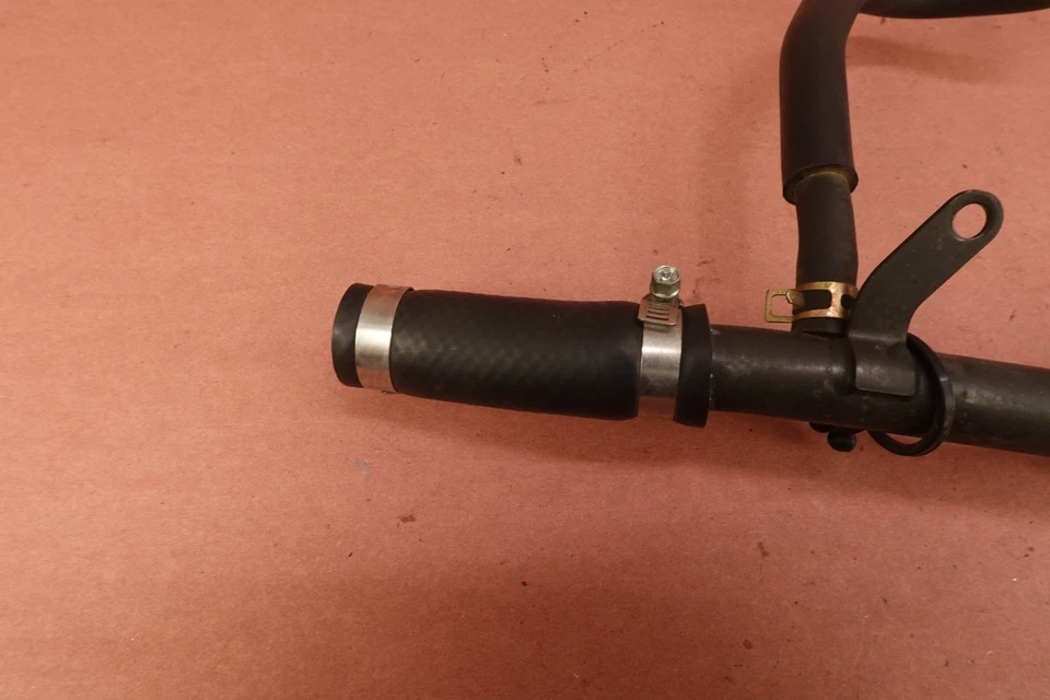 99-13 YAMAHA XVZ 1300 TF XVZ1300 VENTURE ROYAL STAR Engine Motor Hard Hose Pipe - Image 2 of 4