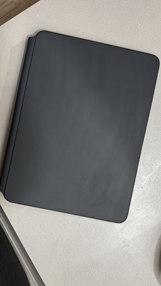 Apple Magic Keyboard Black iPad Pro 11inch Air M2 M1 A2261 MXQT2LL/A