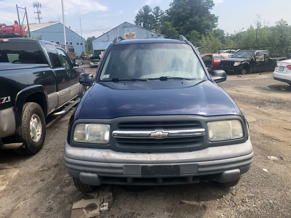 Capô CHEVY GEO TRACKER 99 00 01 02 03 04 - Imagem 3 de 4