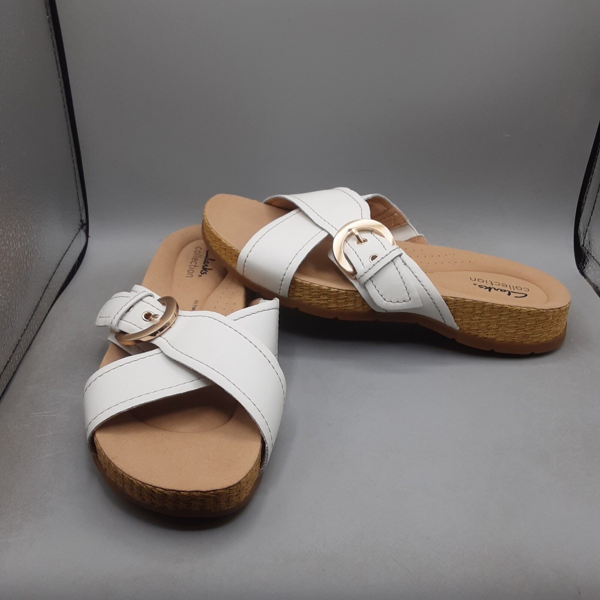 Clarks Reileigh May Sandals Women's 8M Off White Leather Slide