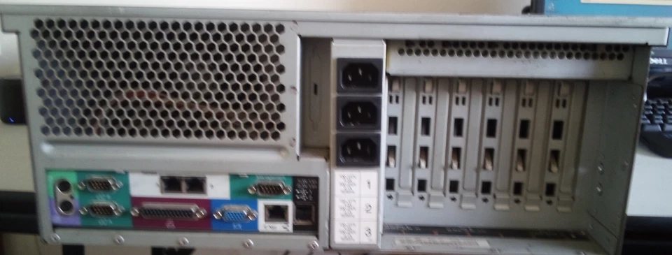 IBM Netfinity 6000R 8682-PIII XEON 700MHz SERVER + FREE ZYXEL SWITCH SALE - Image 4 of 4