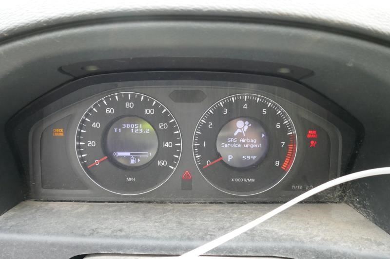 Speedometer Cluster 38K Miles MPH Fits 08 VOLVO 70 SERIES