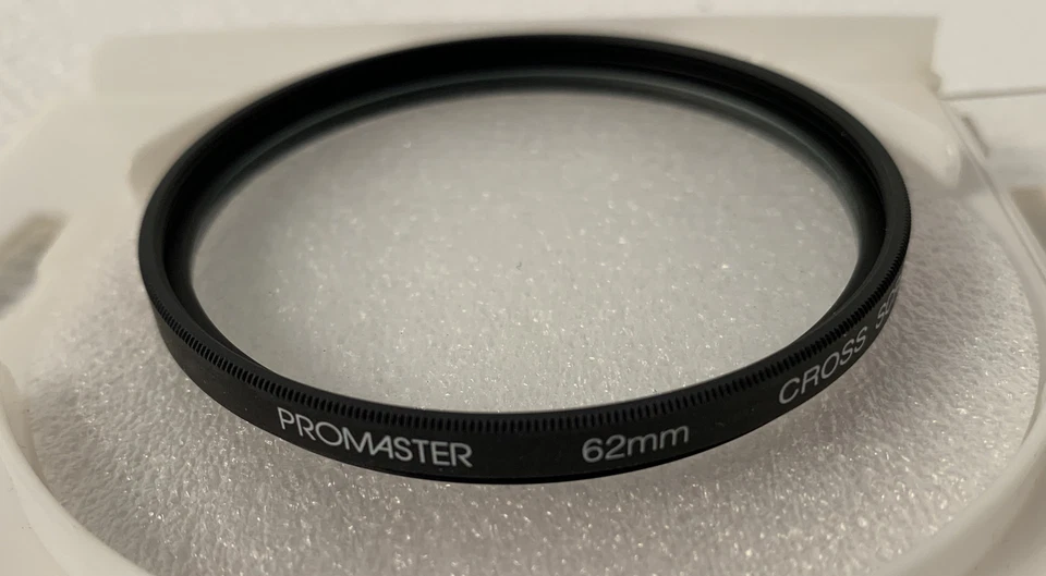 Promaster Cross Screen 4x Filter - 4 Point - 62mm - Made In Japan - With Case - Image 4 of 4