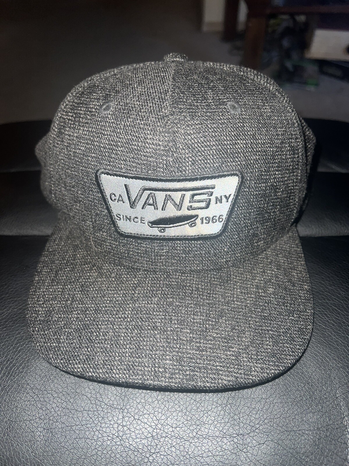 Vans CA NY Since 1966 Skateboard Patch Snapback Black Hat Cap Flat Bill