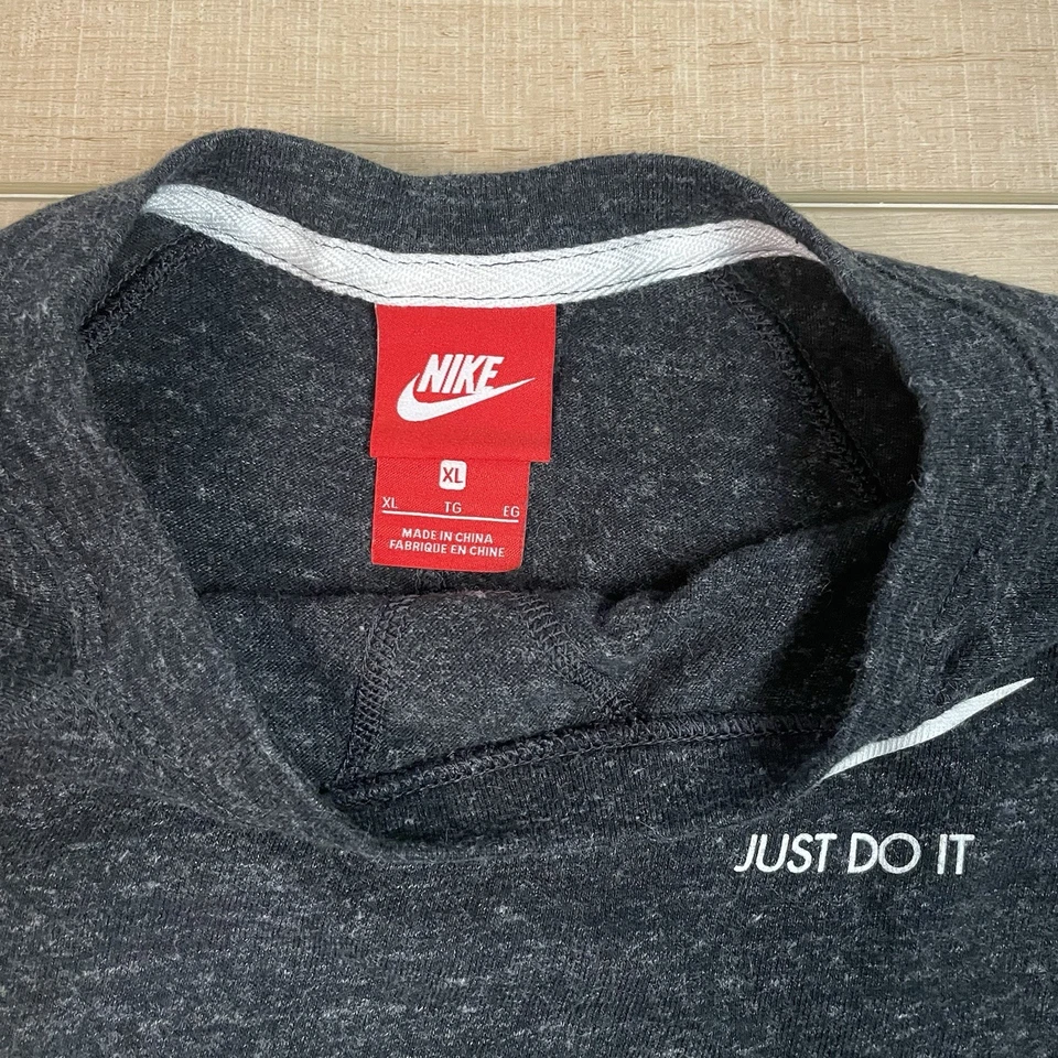 Nike Kids Black Gray Crewneck Sweatshirt Size XL - Image 3 of 4