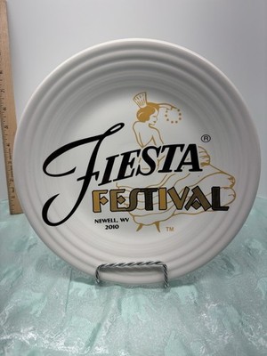 Fiestaware 9'' Luncheon Plate white 2010 Fiesta Festival USA HLC