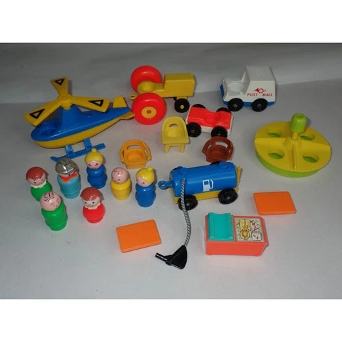 LOT Vintage Fisher Price LIttle People Car, Tractor, furniture, figures 70's