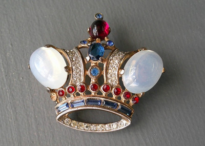 CROWN TRIFARI Vintage 1944 ''King'' Coronation Crown Brooch PAT.PEND. 137542
