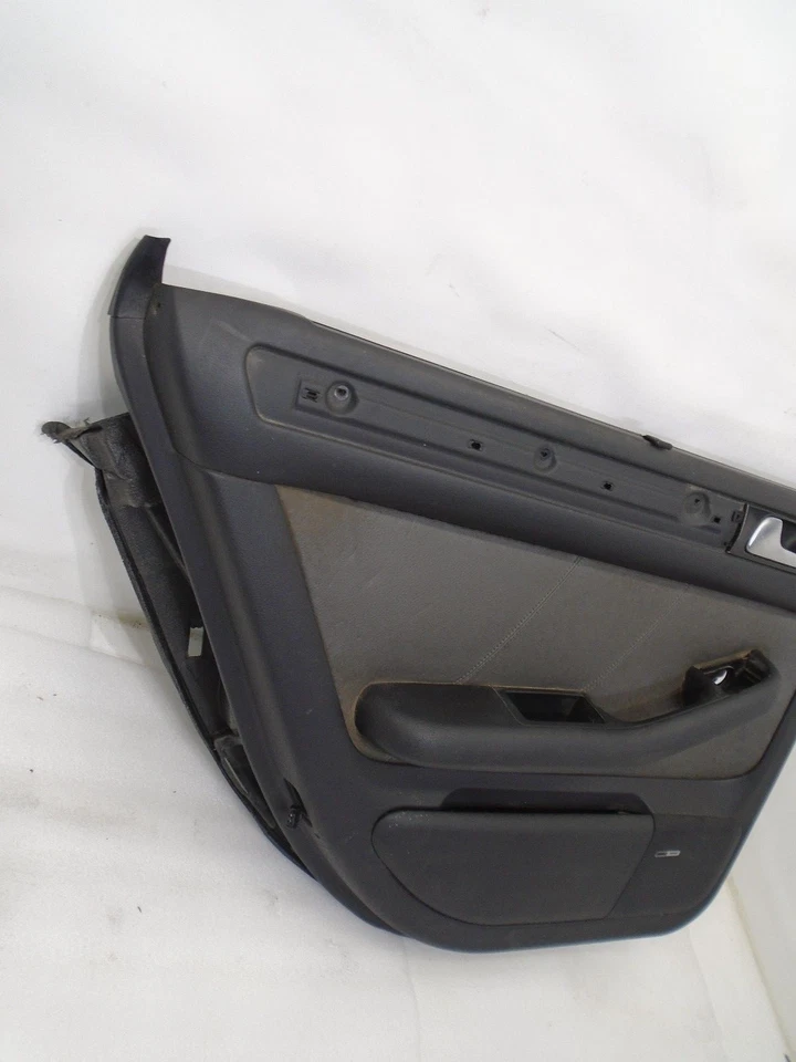 DK806162 2002-2005 AUDI A6 REAR DRIVER LEFT SIDE INTERIOR DOOR PANEL BLACK OEM - Image 2 of 4