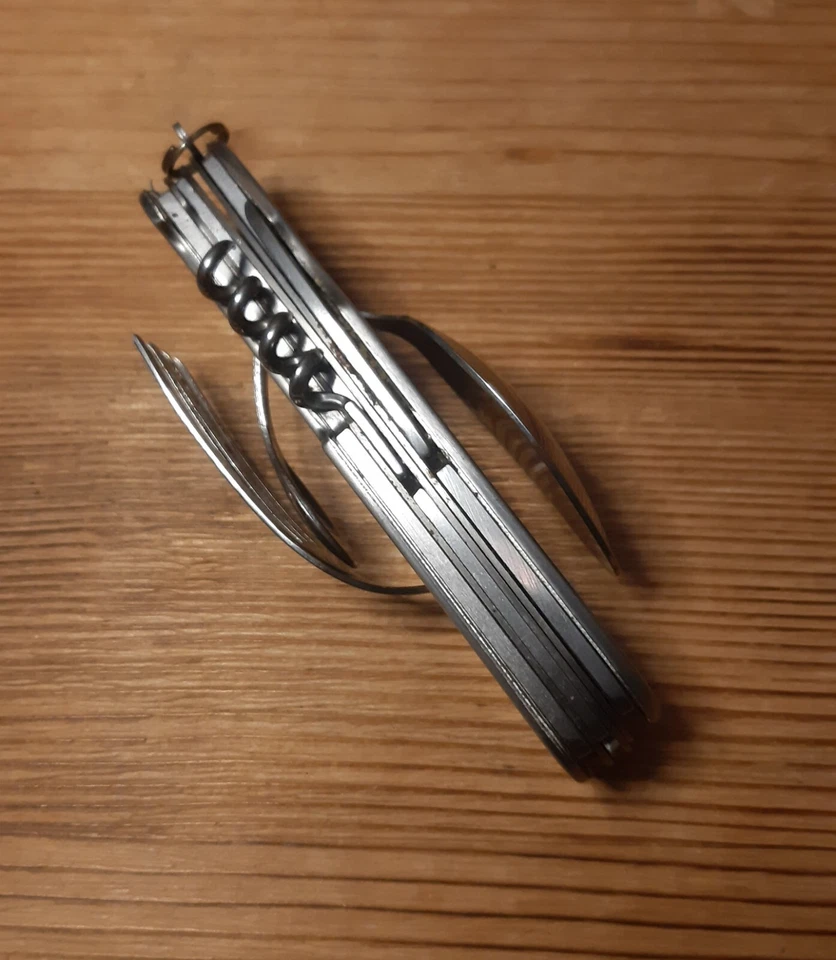 Cuchillo plegable turístico alemán vintage Crivit acero inoxidable. Foto 4 de 4