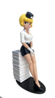 Figurine Natacha et la pile d'albums PLASTOY COLLECTOYS 00340