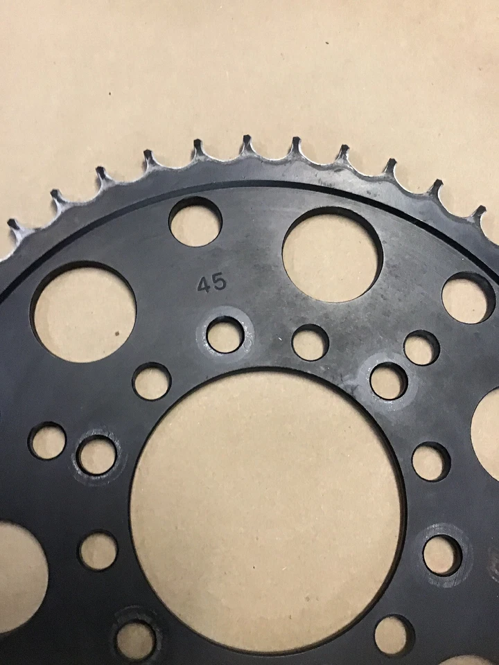 Piñón de carreras Kawasaki Ninja ZX6R 05-10 ZX6RR 05-06 45T # 5063-520-45T Foto 4 de 4