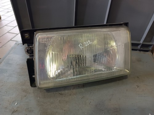 VW Polo II 86C 2F 90-94 Scheinwerfer HELLA Hauptscheinwerfer links 301-137547