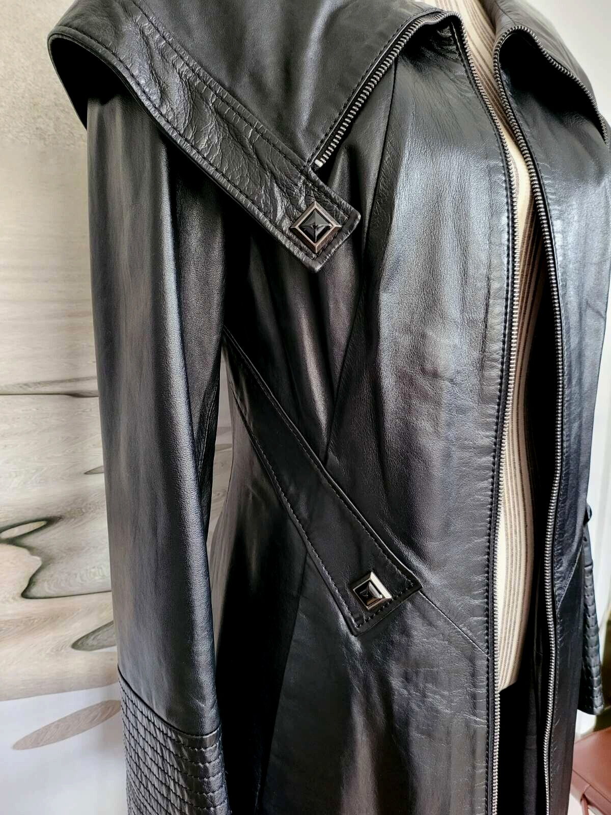 GR Long Trench Coat Jacket Nappa Leather Womens Sz IT 36" US 6Tall  $2100 Retail image 7