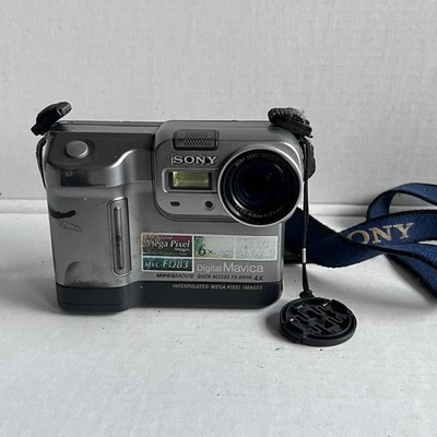 Sony Mavica MVC-FD83 0.9MP Digital Camera - Silver (MVCFD83) for