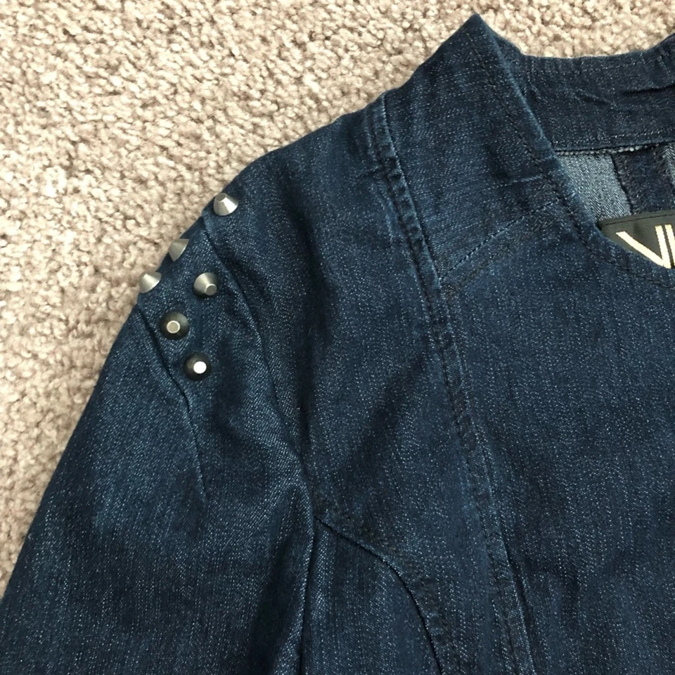 Chaqueta de moto vaquera con tachuelas Kardashian Kollection XS Foto 3 de 4