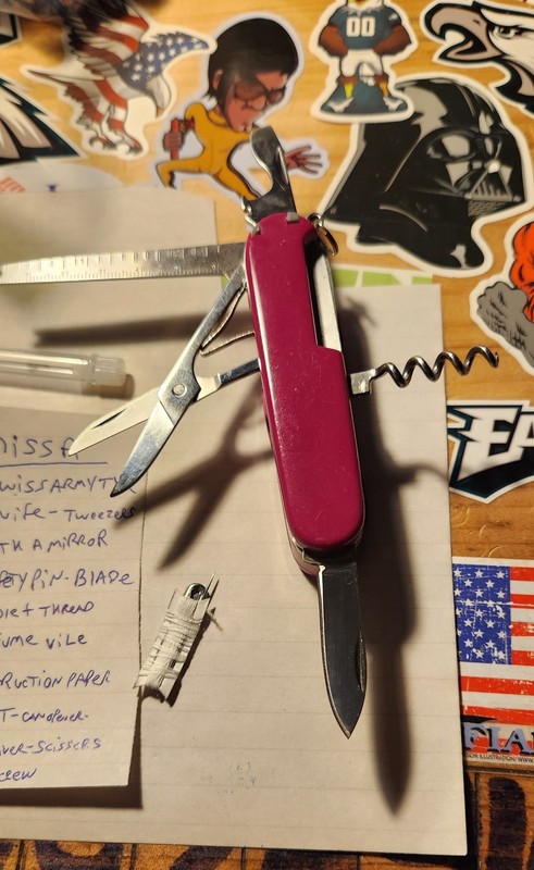 MISS A SWISS "TYPE" KNIFE  WITH MAKE UP MIRROR, WITH SECRET COMPARTMENT 🙊
