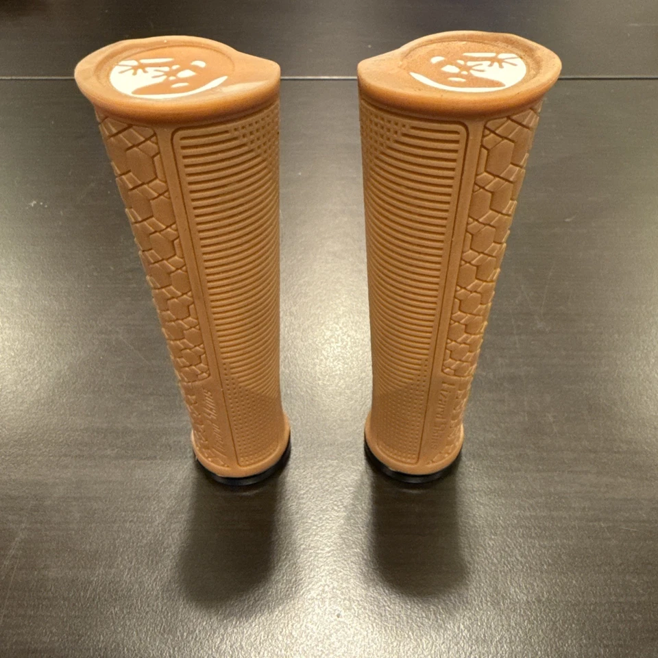 Lizard Skins Gradient Single Clamp Gum Grip, Tan Ergonomic Grip, Lizard Skin  - Image 4 of 4