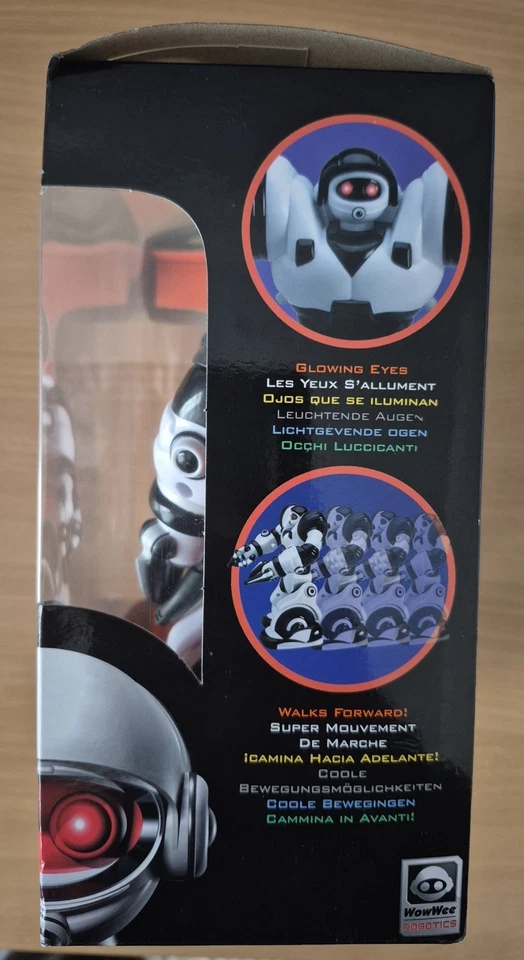 Robosapien Mini Robot - Walks, Eyes Glow, Moving Hands, Poseable Arms - Image 2 of 4