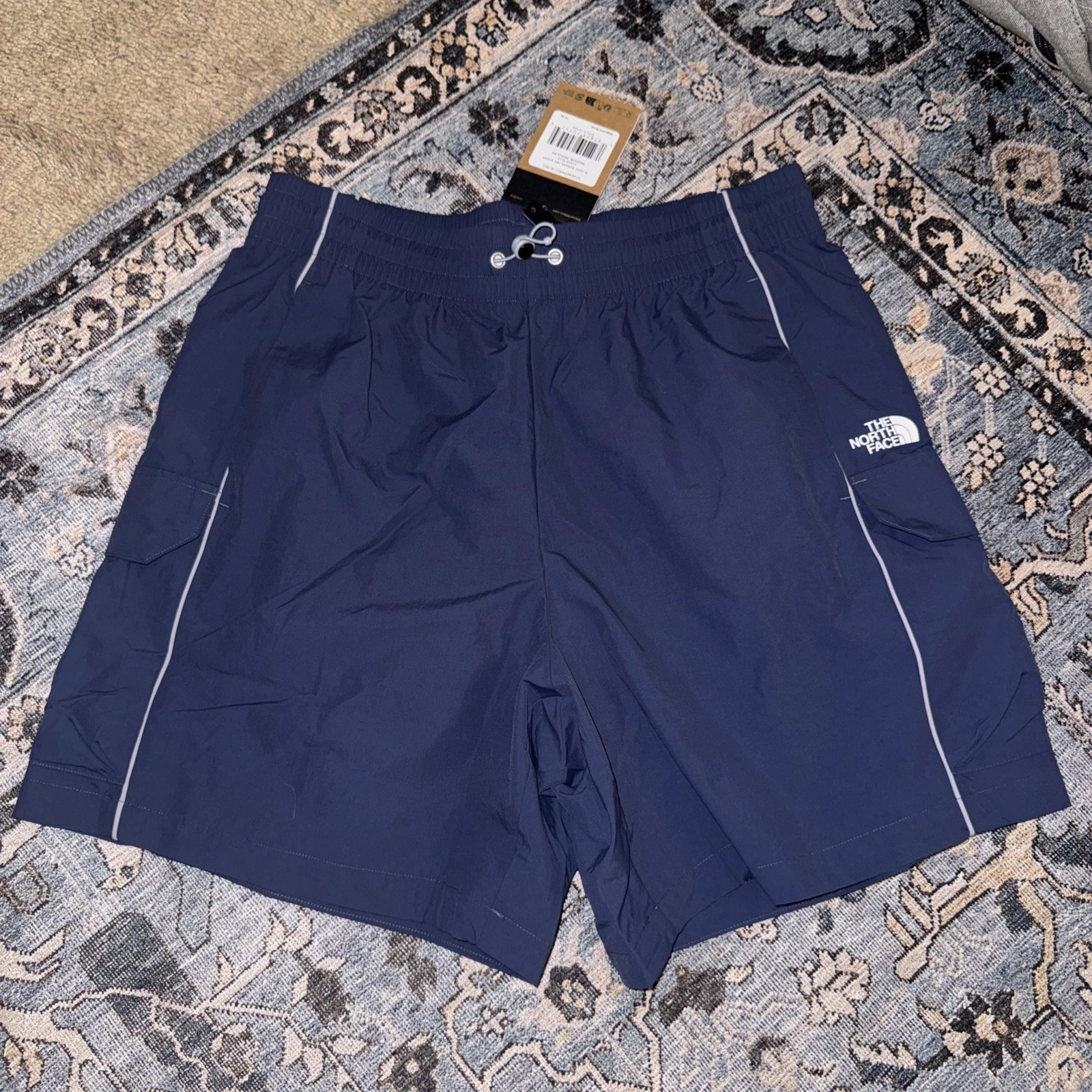 The North Face 2000 Boreas Hiking Cargo Shorts Lunar blue Size M (Retail $70)
Opens in a new window