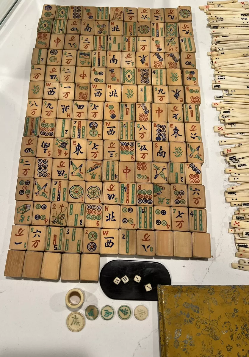 Chinese Mahjong Game Set, The Classic - with 148 Medium Size