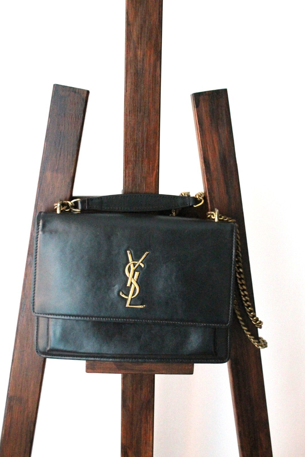 Yves Saint Laurent sac à main modèle Sunset en cuir noir