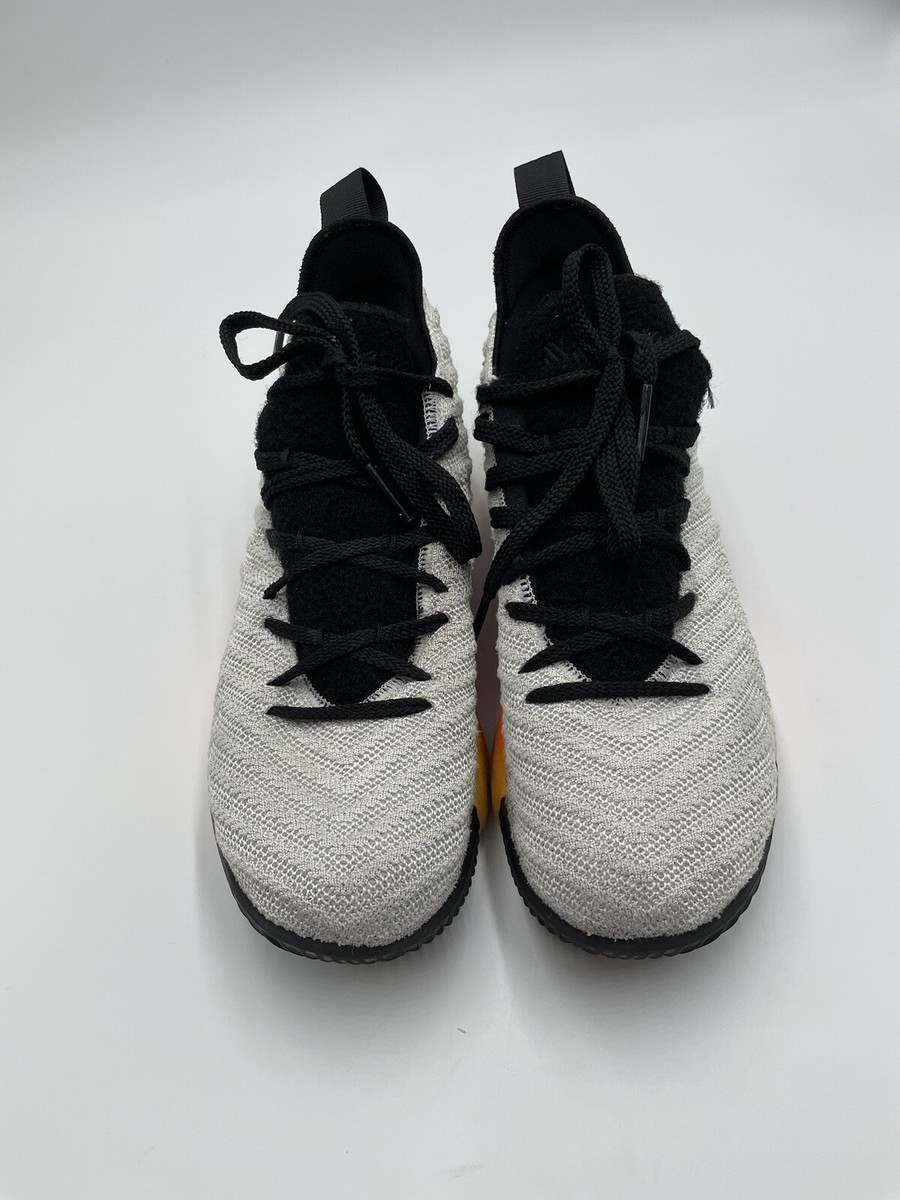lebron 16 gs space travel