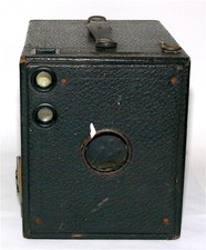 Kodak No. 3 Brownie Box Camera 124 Roll Film