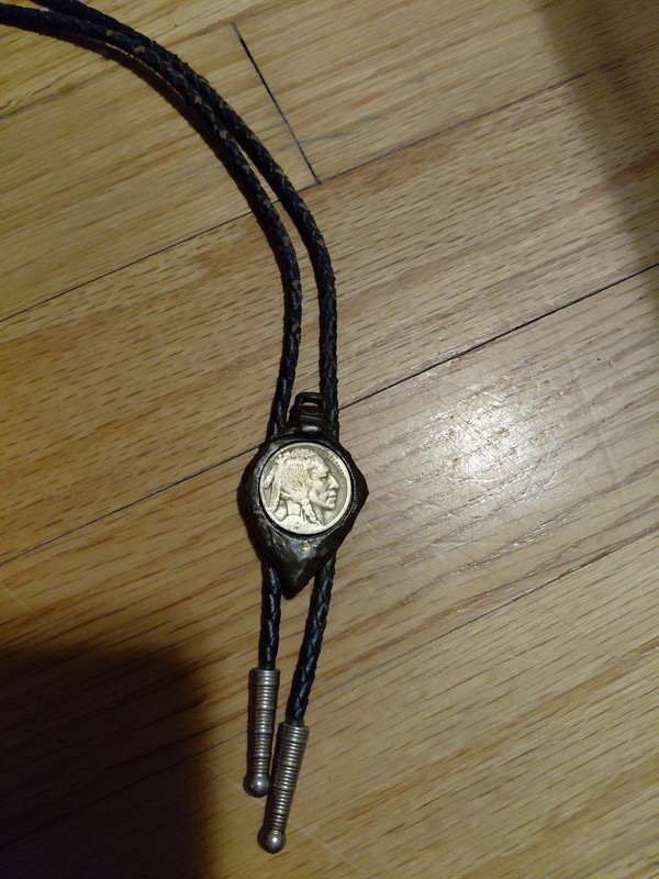 Indian Head Nickel Arrowhead Western Bolo Tie 1970’s Southwestern Vintage