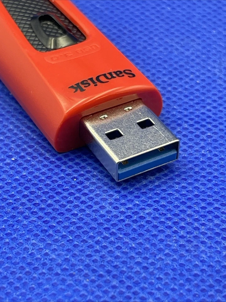 SanDisk Ultra USB 3.0 Flash Drive - 64GB (SDCZ48-064G) Red - Image 2 of 4
